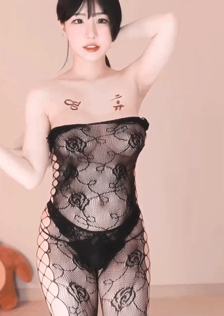 图片[2]-艾迪琳 ad1yn2 早期个人直播合集 热舞抖奶秀~情趣制服~丝袜内衣诱惑[309V / 138G]-JIN